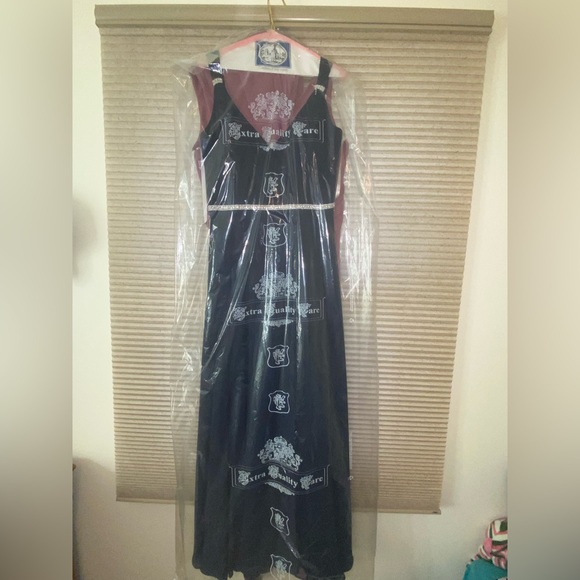 Size 8 ⭐️ALTERED BRIDESMAID DRESS - Picture 3 of 9